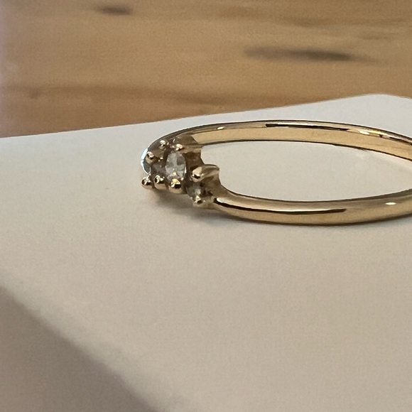 Laurie Fleming rose cut pear diamond Aika ring. 14k yellow gold. Size 7.5 - Picture 6 of 9